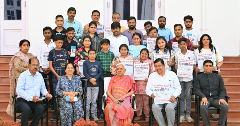 Shrimti Anandiben Hon'ble Governor UP (7)