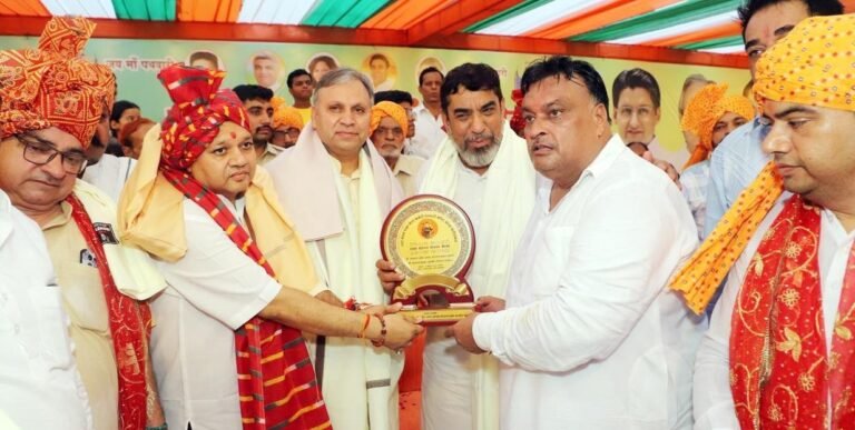 देशभर में अपनी अलग पहचान बना चुका प्राचीन पंखा मेला : आफताब अहमद