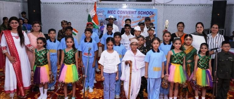 मैक कॉन्वेंट स्कूल में स्वतंत्रता दिवस हर्षोल्लास से मनाया गया