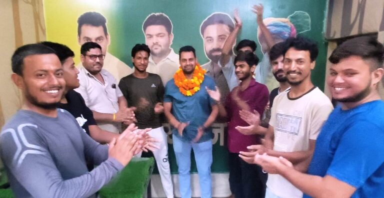 सौराज अधाना के दूसरी बार बल्लभगढ़ हल्काध्यक्ष बनने पर दी बधाई