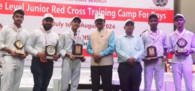 राज्य स्तरीय शिविर में प्रशिक्षित हो रहे युवा