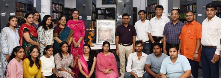 अग्रवाल कॉलेज में इंडक्शन (दीक्षारंभ) सेरेमनी का आयोजन