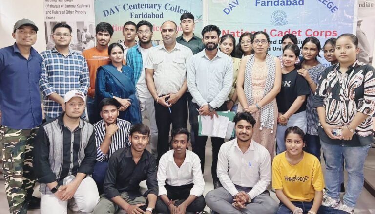 शताब्दी महाविद्यालय में अंतर-विभागीय काव्य और गायन प्रतियोगिता