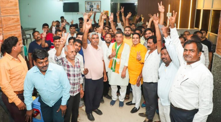 एनआईटी भाजपा प्रत्याशी सतीश फागना के धुआंधार प्रचार से विपक्षी उम्मीदवारों के होश उड़े