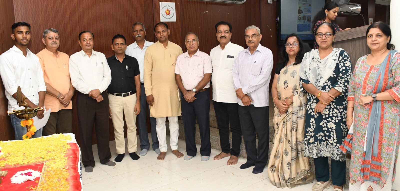 अग्रवाल कॉलेज में युवा नेतृत्व विकास कार्यक्रम “उत्तिष्ठ भारत” का आयोजन