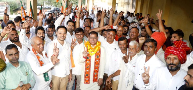 लालची लोग टिकट न मिलने पर घड़ियाली आंसू बहा रहे हैं – राजेश नागर