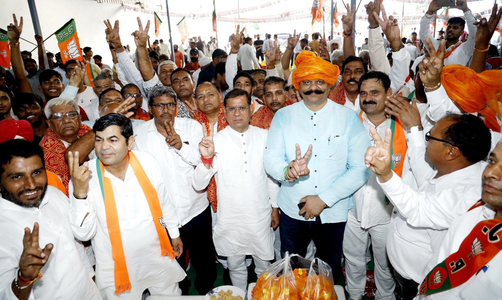 लहड़ोला ने भाजपा प्रत्याशी राजेश नागर का किया खुलकर समर्थन