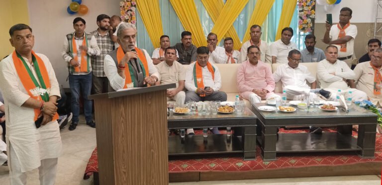 जैसे लोकसभा का चुनाव कृष्णपाल बनकर लड़े,वैसे ही एनआईटी विधानसभा का चुनाव सतीश फागना बनकर लडना है- कृष्णपाल गुर्जर