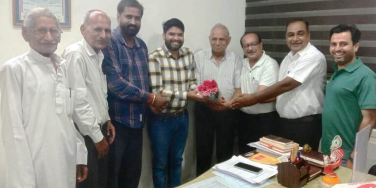 जन कल्याण समिति ने जिला उद्योग केन्द्र एवं जिला रजिस्ट्रार ऑफ सोसाइटीज फरीदाबाद के संयुक्त निदेशक सचिन कुमार का सम्मान किया