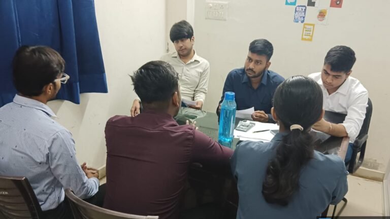 शताब्दी महाविद्यालय में छात्रों के लिए स्वास्थ्य सेवाओं का आयोजन