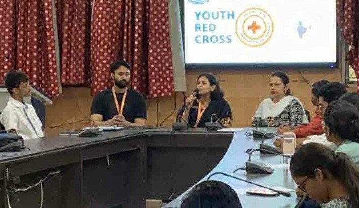 शताब्दी महाविद्यालय में यूथ रेडक्रॉश कल्ब के नए सदायों के लिए स्क्रीनिंग टेस्ट एवं ओरियेंटेंशन कार्यक्रम का आयोजन