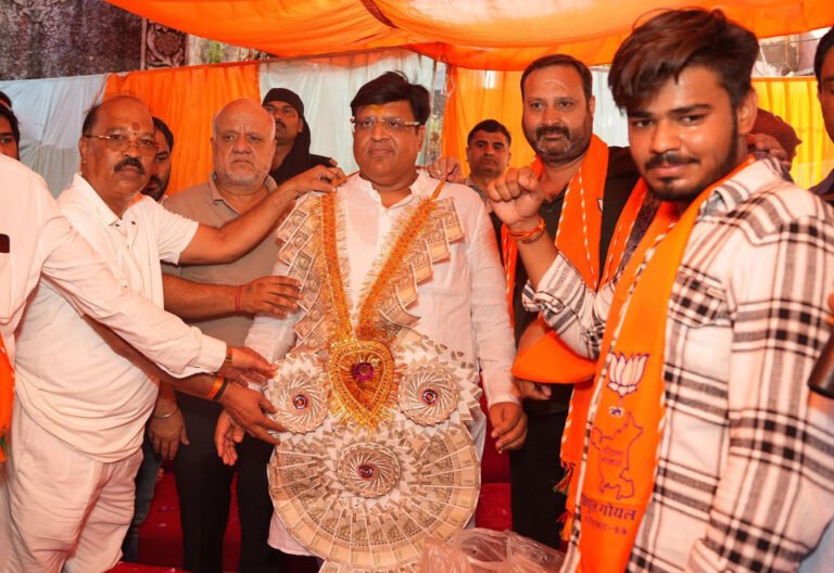 ठाकुरवाड़ा ओल्ड फरीदाबाद में विपुल गोयल का जोरदार स्वागत