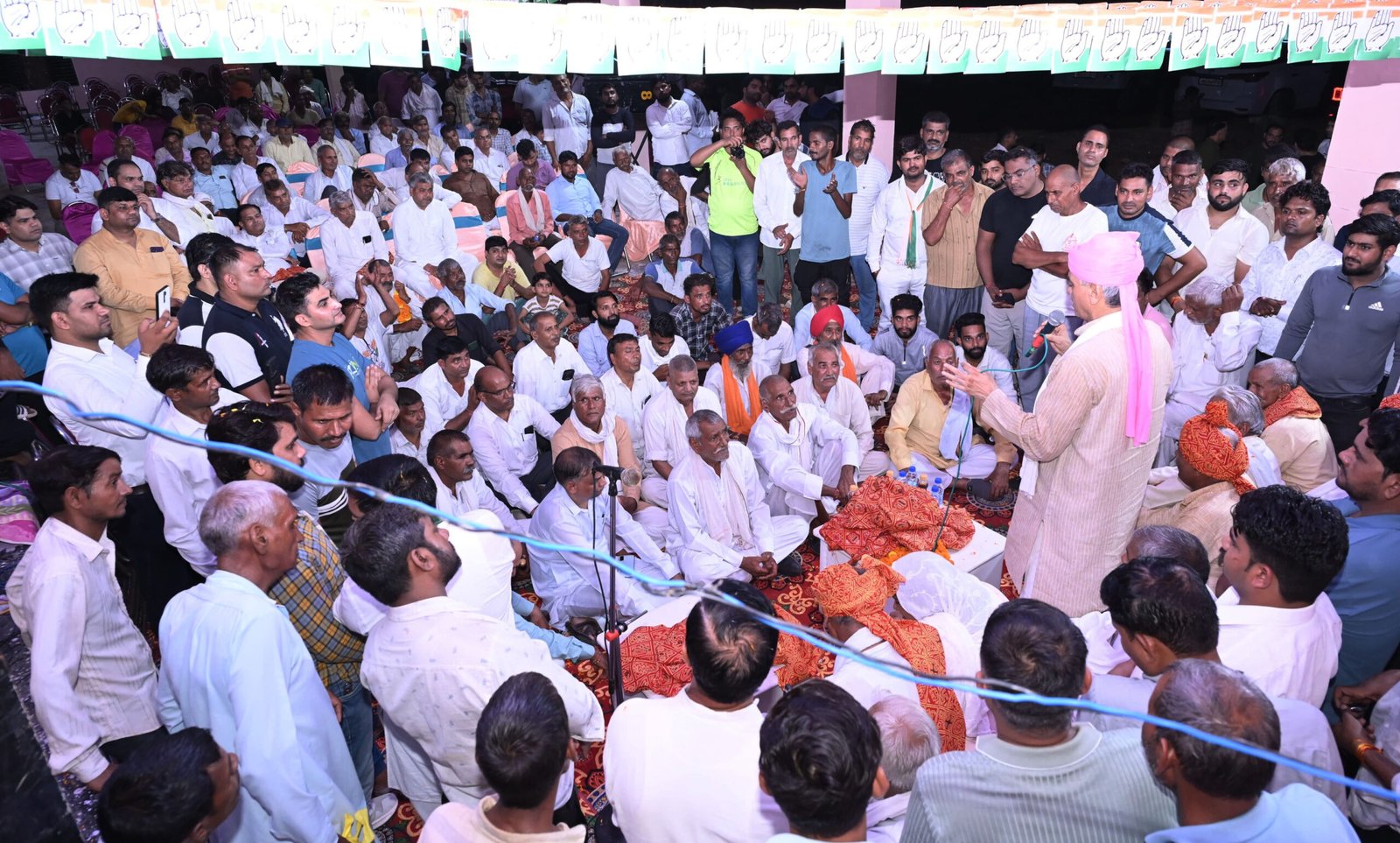 भाजपा के भ्रष्टाचार को भगाने के लिए पृथला में कांग्रेस के पक्ष में करें मतदान: रघुबीर तेवतिया