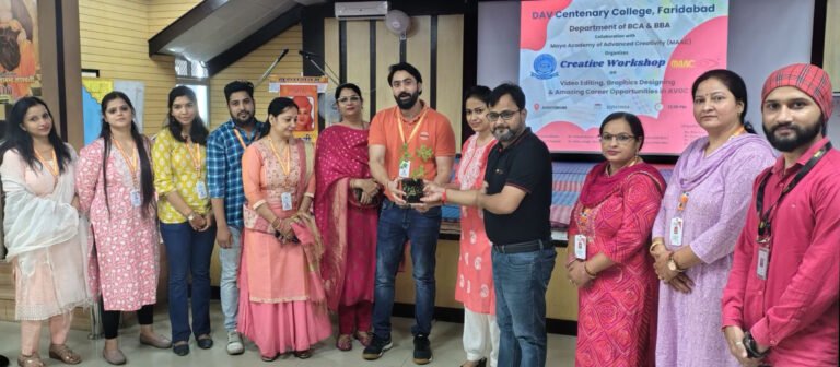 शताब्दी महाविद्यालय में एडिटिंग  एवं ग्राफिक डिजाइनिंग कार्यशाला 