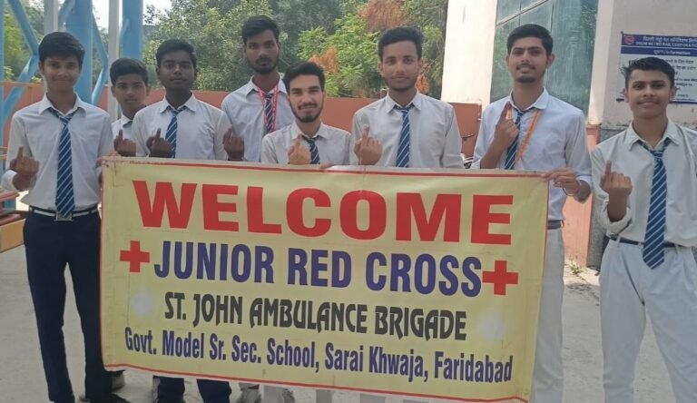 सराय ख्वाजा जेआरसी ने नुक्कड़ नाटक से वोटर्स को किया जागरूक