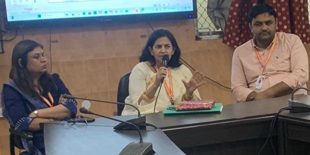 डी. ए. वी. शताब्दी कॉलेज के पर्यटन विभाग ने हिमाचल प्रदेश पर पीपीटी प्रतियोगिता