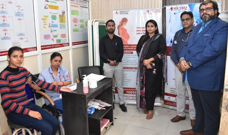 जे.सी. बोस विश्वविद्यालय में निःशुल्क स्वास्थ्य शिविर का आयोजन