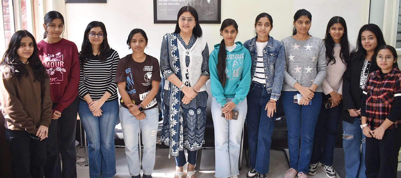 जे.सी. बोस विश्वविद्यालय के 13 बीसीए छात्रों का एक्सेंचर में हुआ प्लेसमेंट