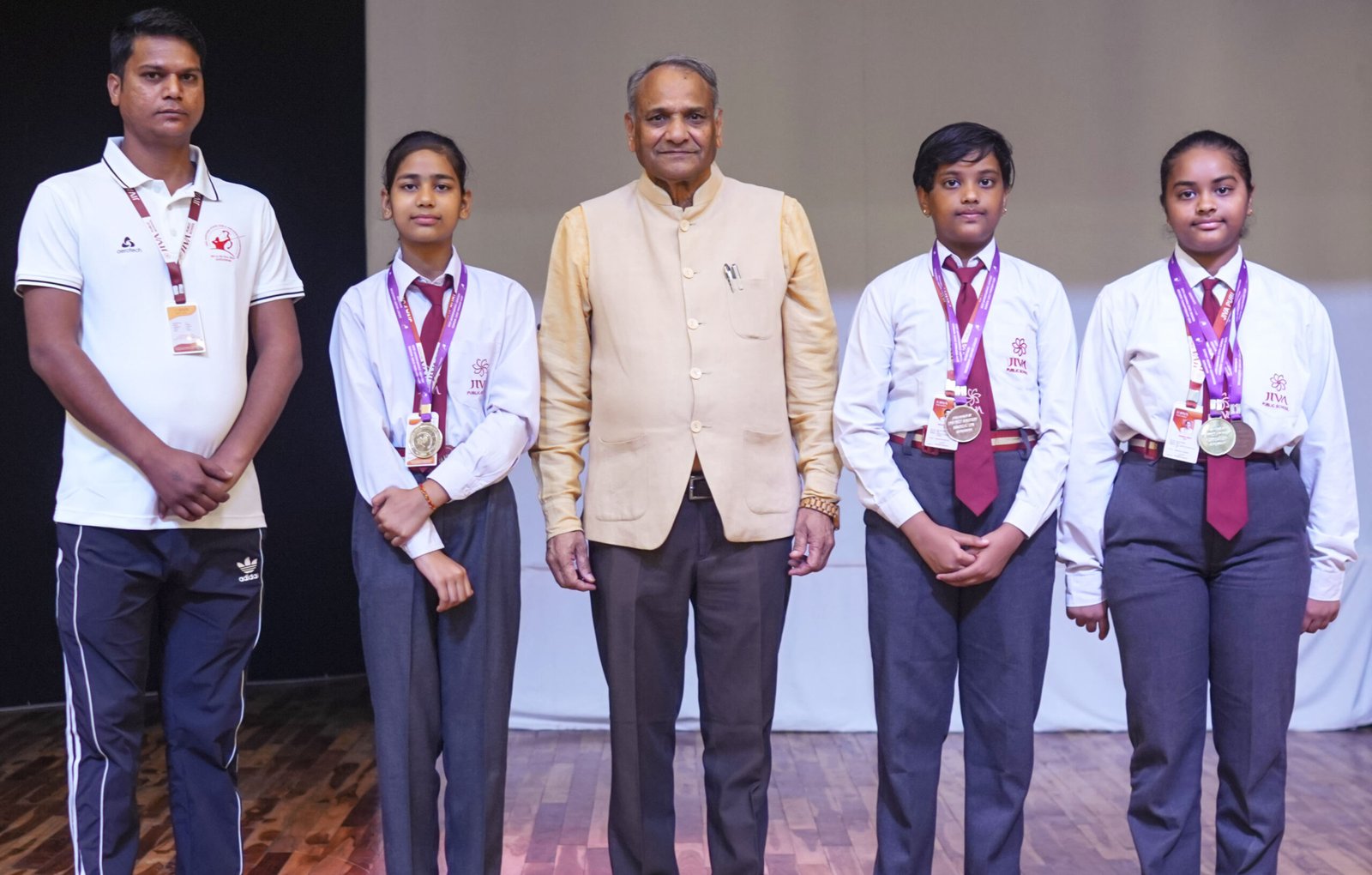 जीवा पब्लिक स्कूल की छात्राओं ने राज्य स्तर पर आयोजित तीरंदाजी प्रतियोगिता में अपना शानदार प्रदर्शन किया