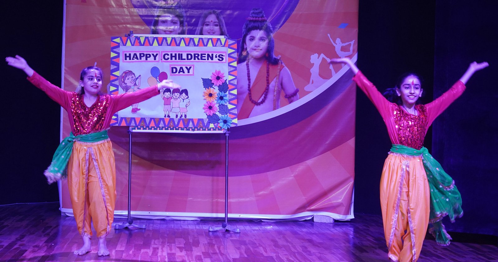 जीवा पब्लिक स्कूल में बाल दिवस बड़े हर्षोल्लास केसाथ मनाया गया