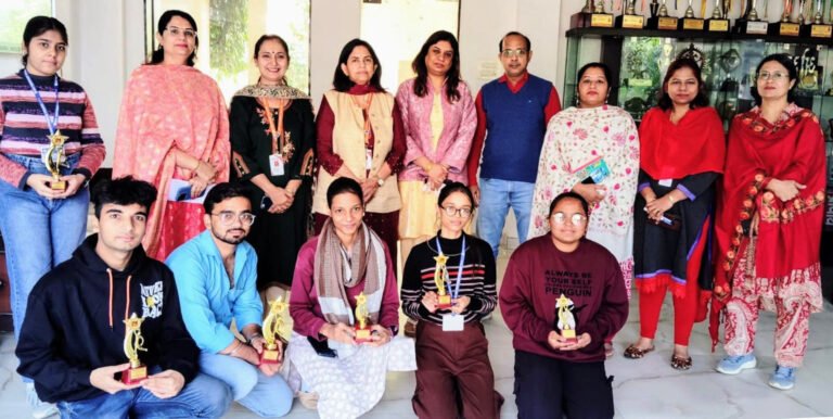 डी.ए.वी. शताब्दी महाविद्यालय में इंटर डिपार्टमेंट मार्केटिंग मैनिया प्रतियोगिता- 2024 आयोजित की गई