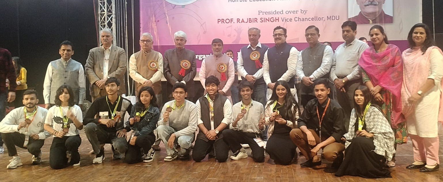 तीन दिवसीय अंतरक्षेत्रीय युवा महोत्सव (इंटर जोनलयूथ फेस्टिवल) में अग्रवाल कॉलेज ने जीते स्वर्ण पदक