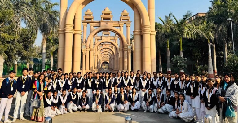 राजकीय विद्यालय सराय ख्वाजा के विद्यार्थियों ने सतयुग दर्शन कॉलेज ऑफ इंजीनियरिंग एंड टेक्नोलॉजी का अवलोकन किया