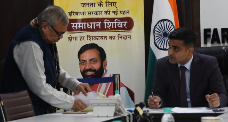 हर शिकायत के निदान के उद्देश्य से आयोजित किए जा रहे हैं समाधान शिविर : डीसी विक्रम सिंह 