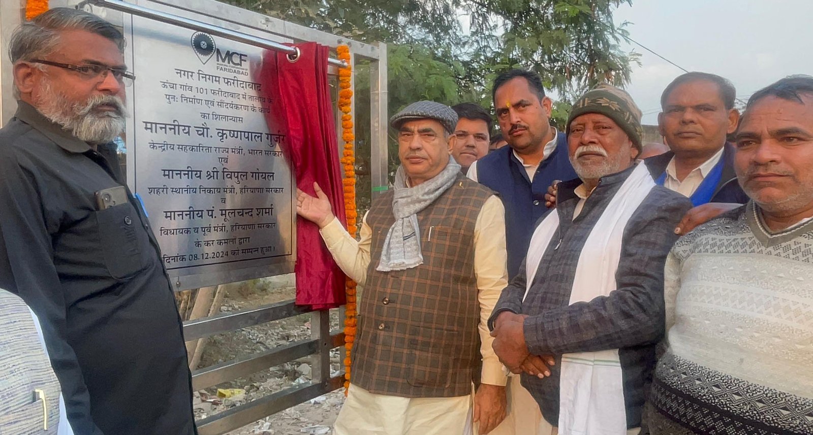 विधायक पं. मूलचंद शर्मा ने बल्लभगढ़ विधानसभा में पोने 1.75 करोड़ के विकास कार्यों का किया शिलान्यास