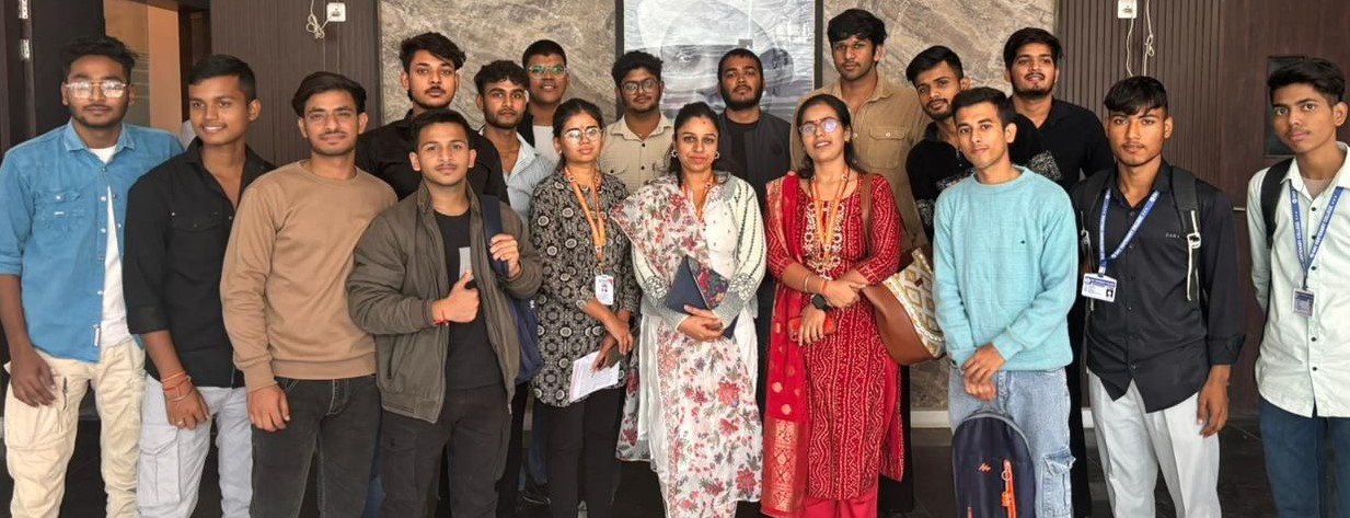 पत्रकारिता और जन संचार छात्रों की अध्ययन यात्रा को मिली सराहना