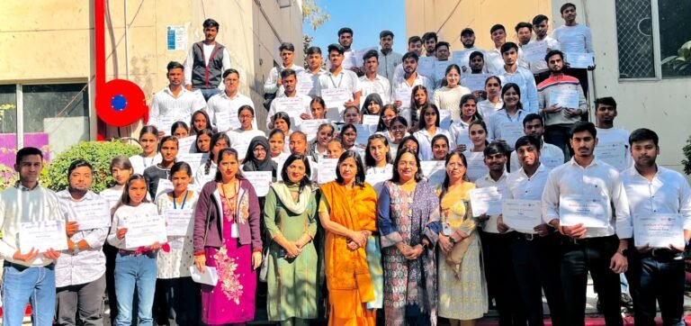 डीएवी शताब्दी महाविद्यालय में एनआईएसएम द्वारा 10 घंटे के कोर्स का प्रमाण पत्र वितरण समारोह संपन्न