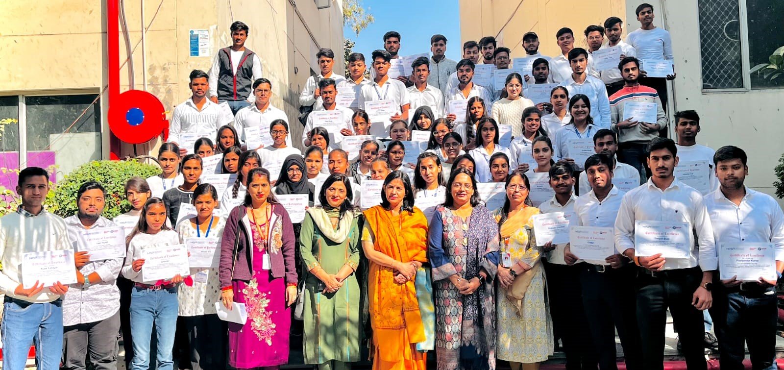 डीएवी शताब्दी महाविद्यालय में एनआईएसएम द्वारा 10 घंटे के कोर्स का प्रमाण पत्र वितरण समारोह संपन्न