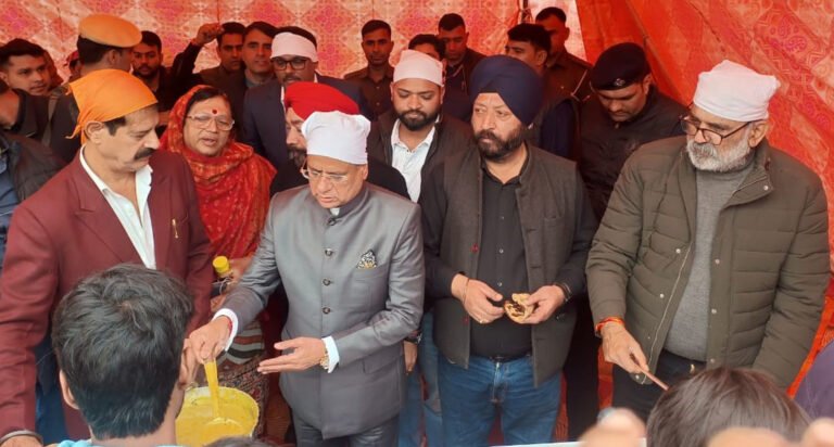 बीके चौक पर शहीदी दिवस पर साध संगत द्वारा लंगर वितरण कार्यक्रम का आयोजन, तीसरे दिन राज्य मंत्री राजेश नागर पहुचे