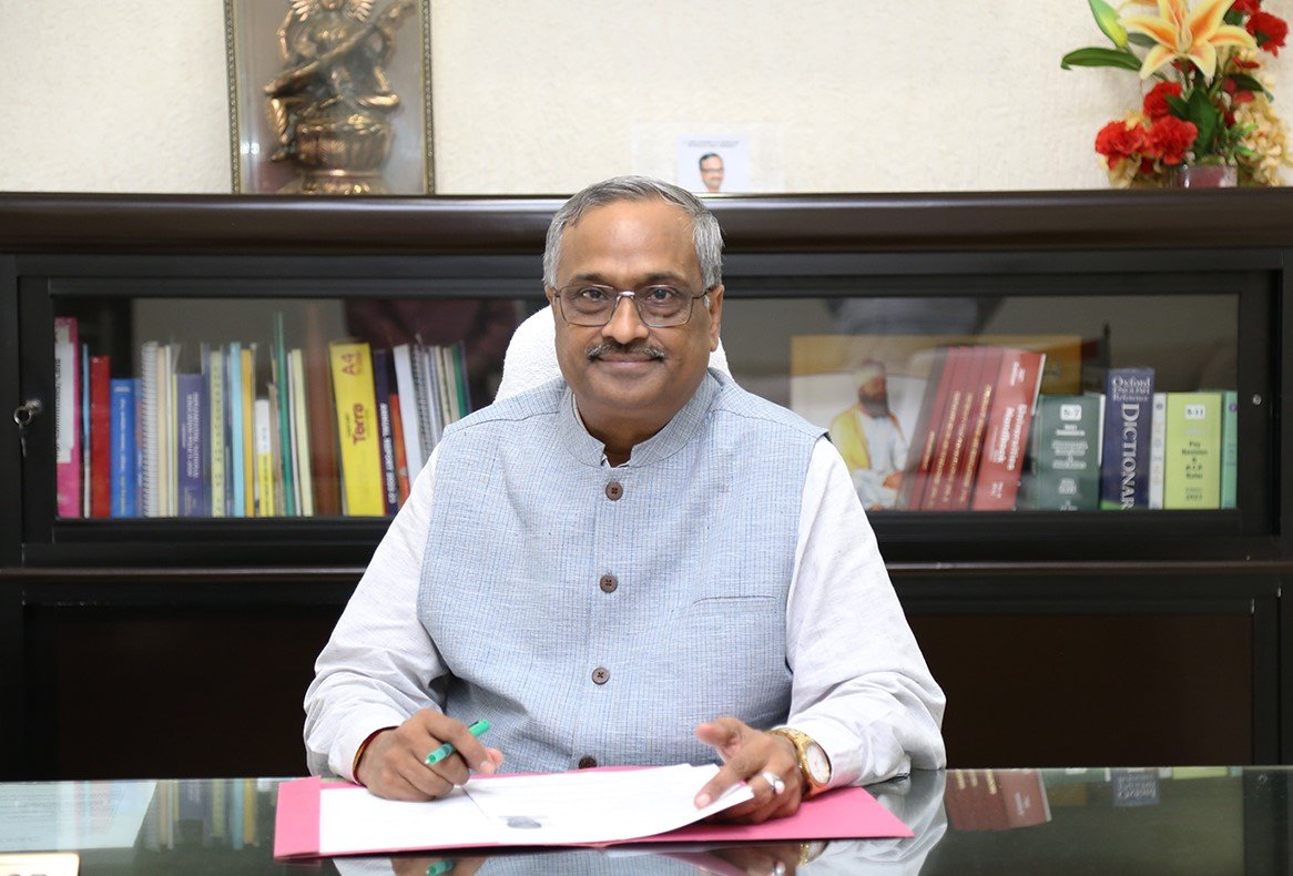 जे.सी. बोस विश्वविद्यालय के कुलपति प्रो. तोमर को गुरुग्राम विवि. और श्री विश्वकर्मा कौशल विवि. का अतिरिक्त कार्यभार