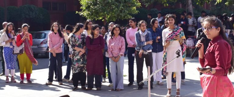 जे.सी.बोस विश्वविद्यालय ने किया वीर शहीदों को नमन