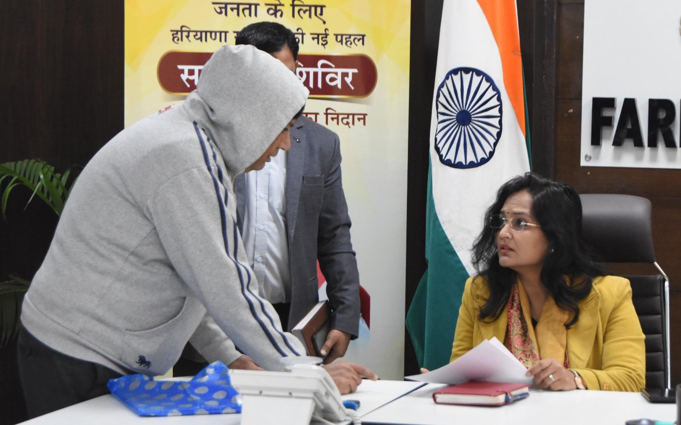 फरीदाबाद, बल्लभगढ़ व बड़खल उपमंडल सहित नगर निगम में भी आयोजित हो रहे हैं समाधान शिविर