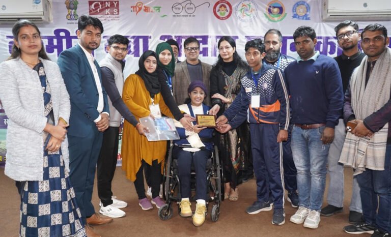 कश्मीरी युवा आदान-प्रदान कार्यक्रम के 5वें दिन युवाओं ने जिले के ऐतिहासिक, सांस्कृतिक एवं औद्योगिक स्थलों का दौरा किया