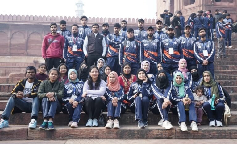 कश्मीरी युवा आदान-प्रदान कार्यक्रम के तीसरे दिन राष्ट्रीय राजधानी क्षेत्र के ऐतिहासिक व सांस्कृतिक स्थलों का भ्रमण किया