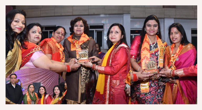 सियाराम सेवा मंडल की महिला टीम एवं श्री वैश्य अग्रवाल समाज  द्वारा संगीतमय सुंदरकांड पाठ का भव्य आयोजन