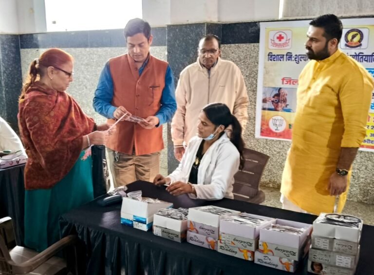 आपकी आँखों की रोशनी, हमारा संकल्प- बिजेंद्र सौरोत