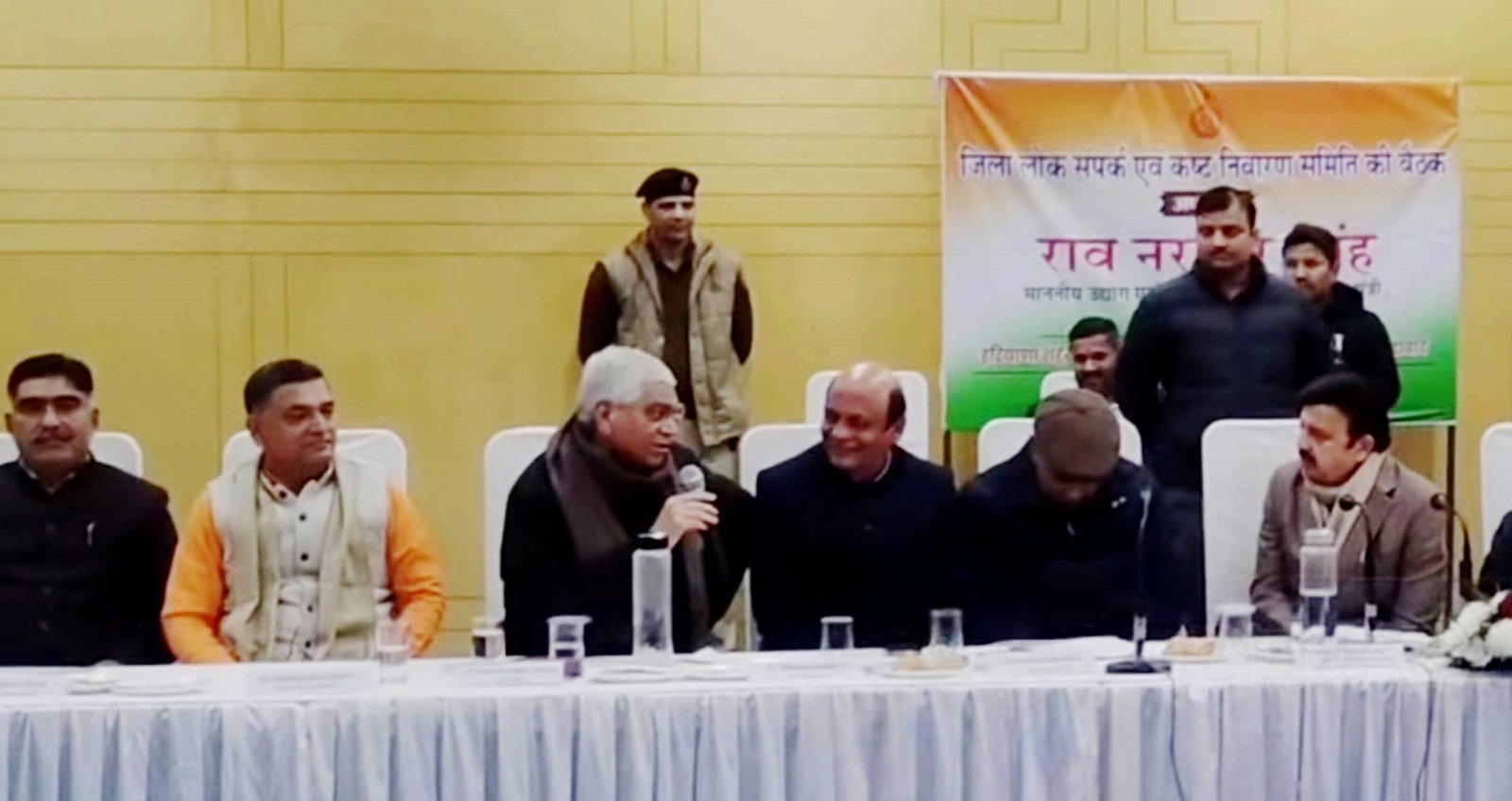 कांग्रेस विधायक रघुबीर तेवतिया ने जिला ग्रीवेंस की बैठक में उठाए पृथला क्षेत्र के मुददे