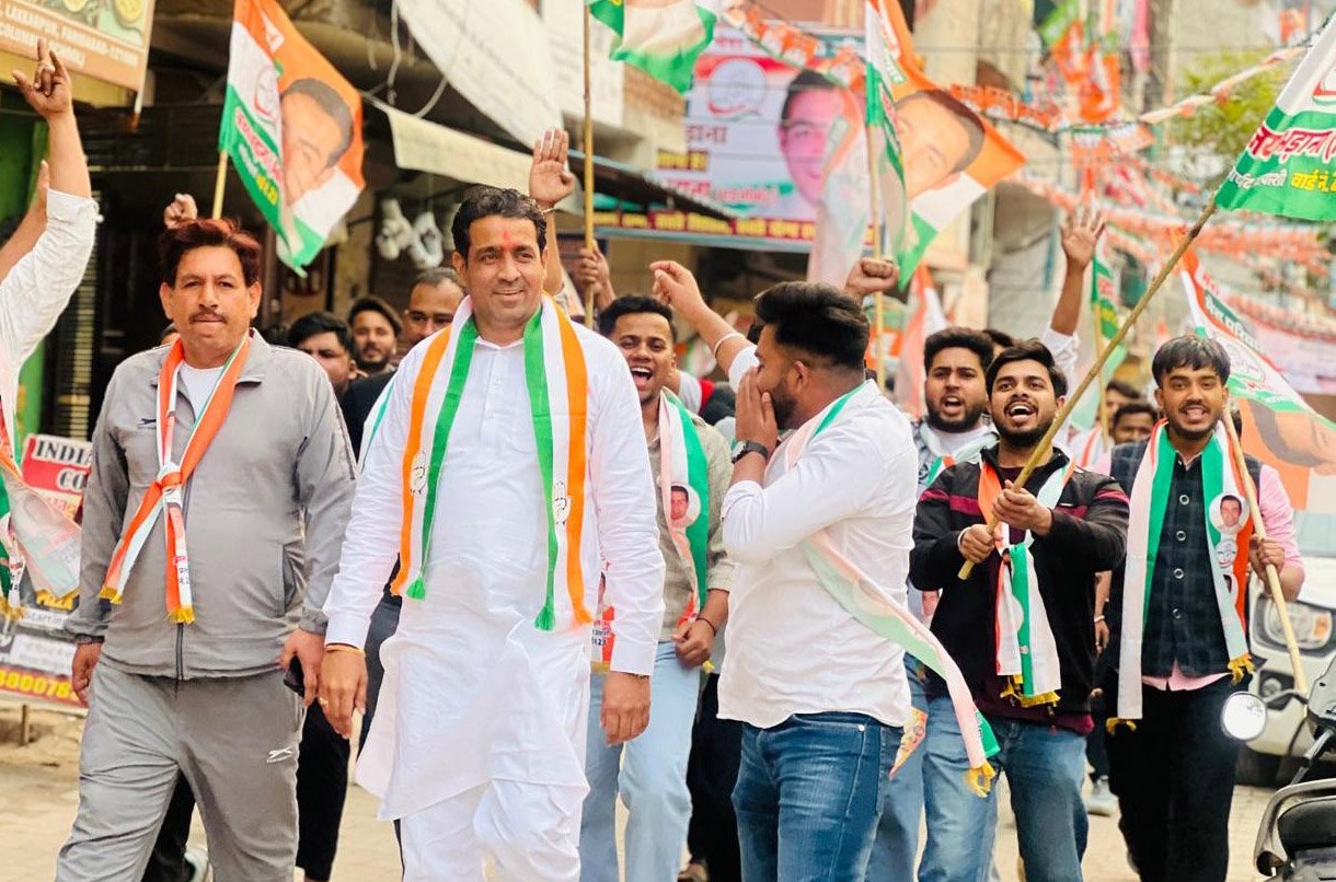 वार्ड नंबर-23 के समग्र विकास के लिए दबाए ‘पंजे’ का बटन : अजय भड़ाना