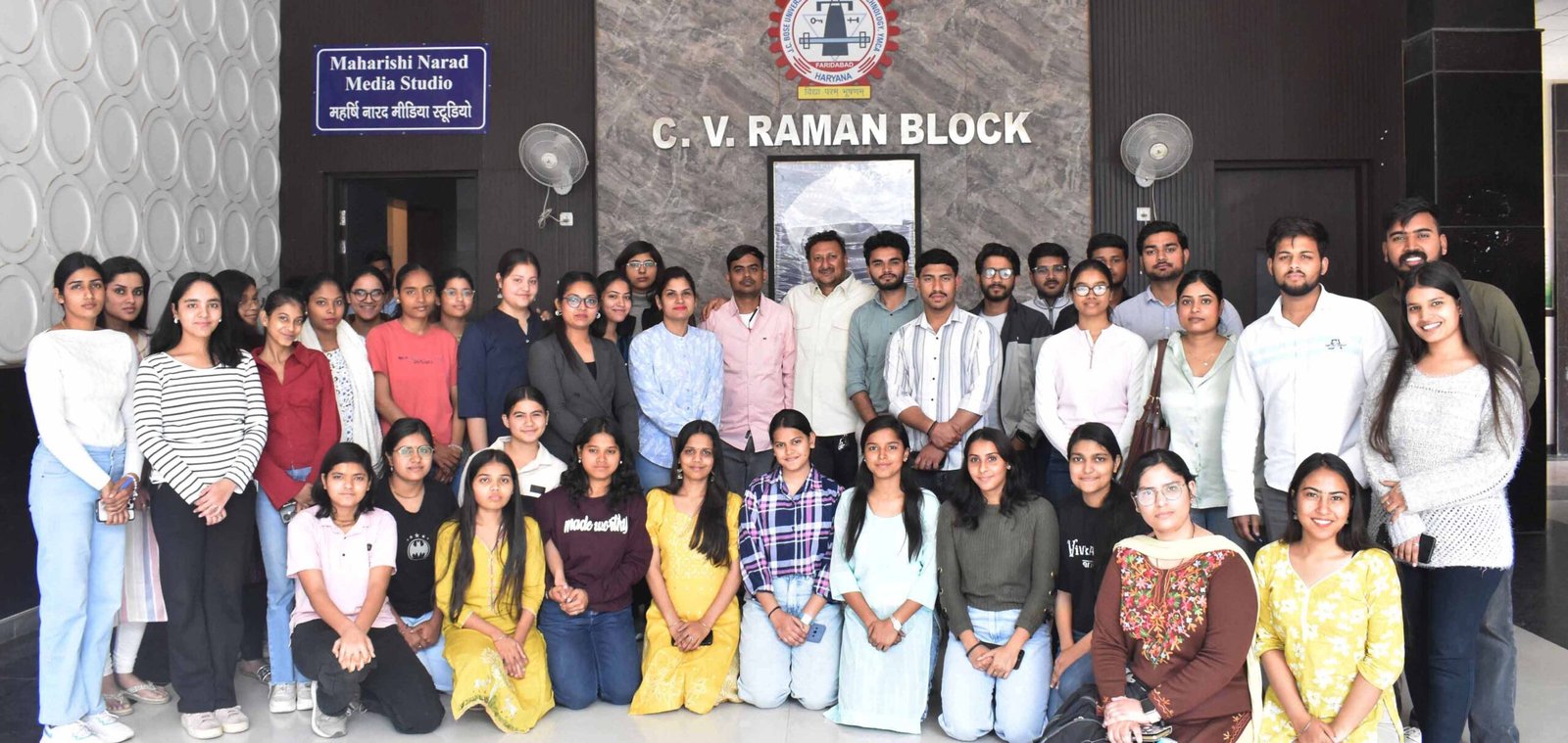 जेसी बोस विश्वविद्यालय में “मीडिया साक्षरता एवं फैक्ट चेकिंग” पर विशेषज्ञ व्याख्यान का आयोजन