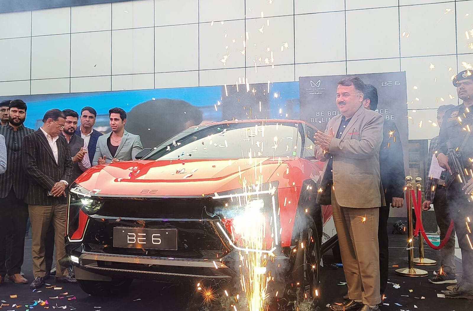 444800fc-70bb-4aac-9e3c-c77fbd907c98