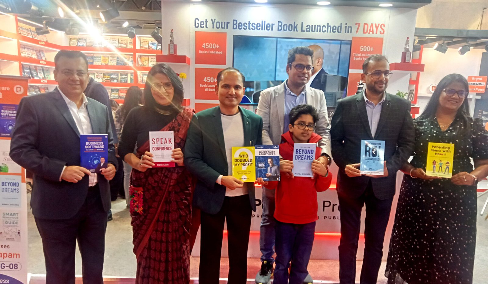 विश्व पुस्तक मेले में पेनडाउन प्रेस ने एक साथ 11 पुस्तकों का लोकार्पण कर नया कीर्तिमान स्थापित किया