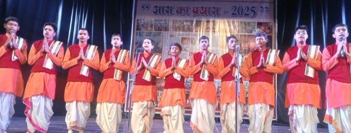 दिव्यांग, नेत्रहीन, मूक एवं बधिर बच्चों द्वारा आयोजित सांस्कृतिक कार्यक्रम ने उपस्थित लोगों का मनमोहा