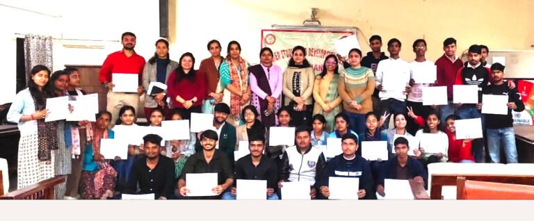 नारी सशक्तिकरण की दिशा में महिला प्रकोष्ठ द्वारा विभिन्न प्रतियोगिताओं का आयोजन