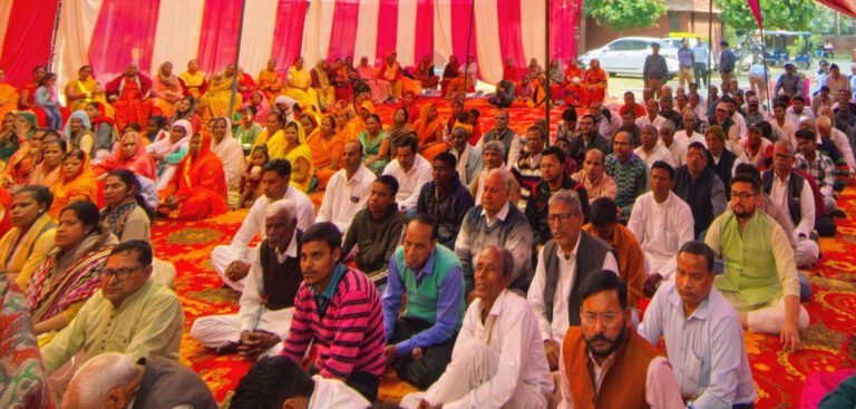 पुलिस चौकी सेक्टर-16 की टीम ने मानव उत्थान सेवा समिति के सहयोग से पदयात्रा निकाल लोगों को नशे के प्रति किया जागरूक