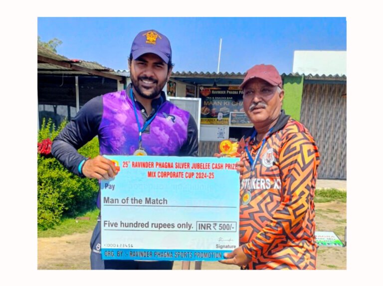 वीआसीसी इलेवन ने रॉयल स्ट्राइकर्स को 77 रन से हराया,  मैन ऑफ द मैच सिद्धांत शर्मा घोषित