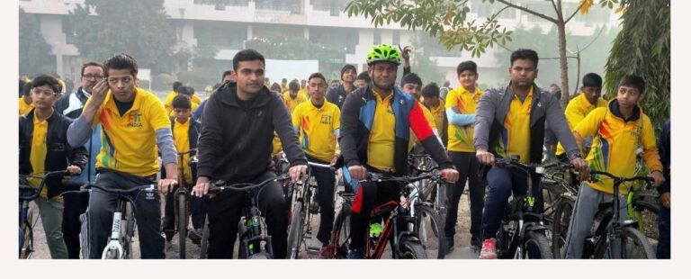 साइक्लोथॉन का उद्देश्य शारीरिक स्वास्थ्य को बढ़ावा देना : डीसी विक्रम सिंह